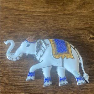 Sterling silver vintage brooch